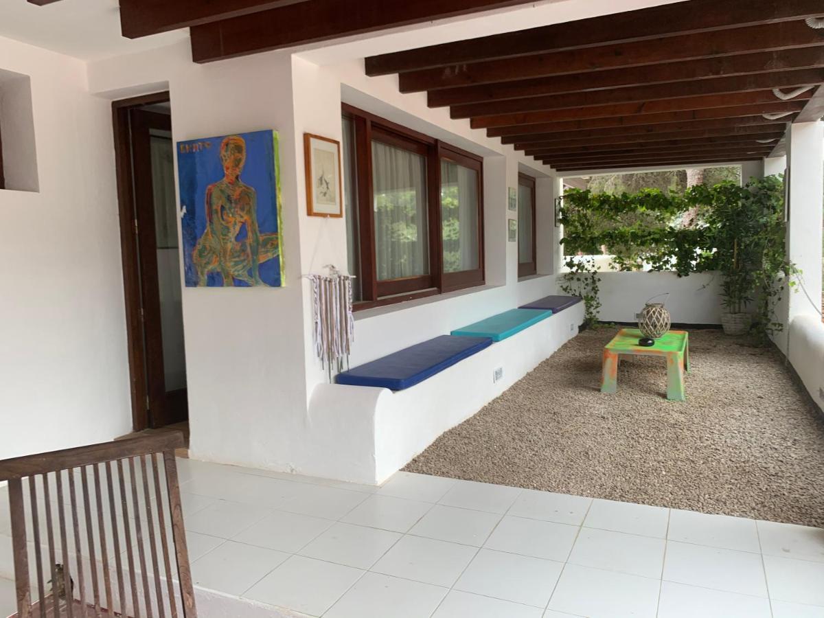 Ibiza Paradise Bed & Breakfast Santa Eularia des Riu Bagian luar foto