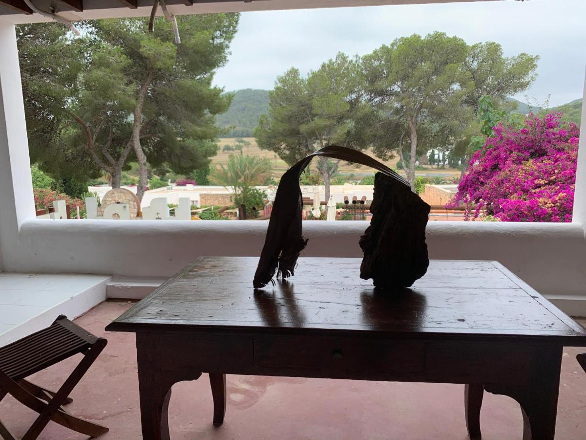 Ibiza Paradise Bed & Breakfast Santa Eularia des Riu Bagian luar foto