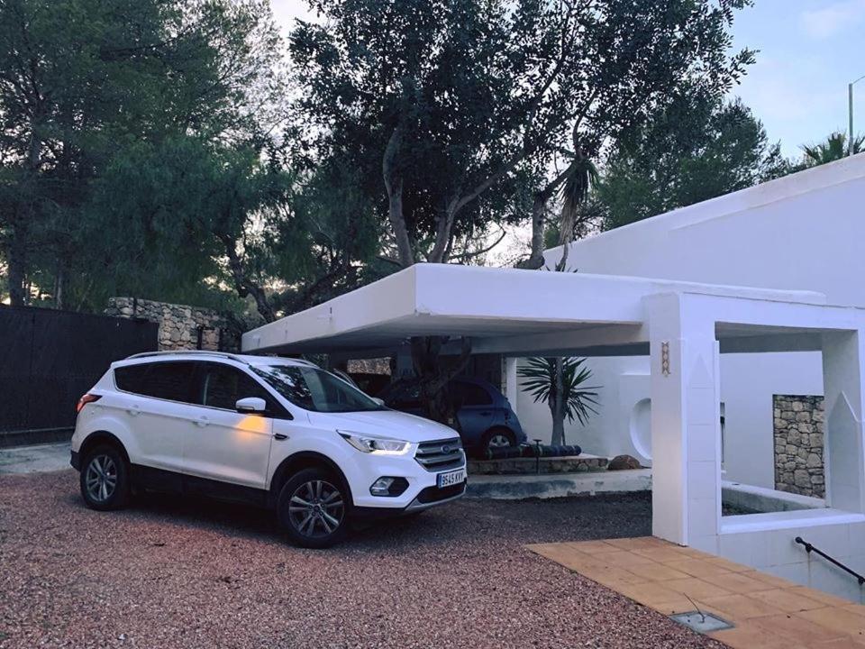 Ibiza Paradise Bed & Breakfast Santa Eularia des Riu Bagian luar foto