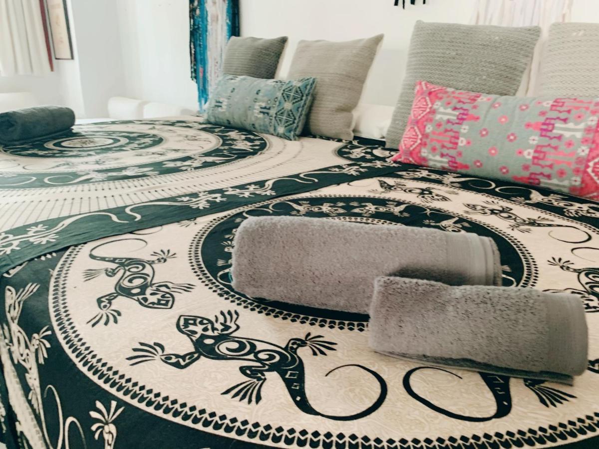 Ibiza Paradise Bed & Breakfast Santa Eularia des Riu Bagian luar foto