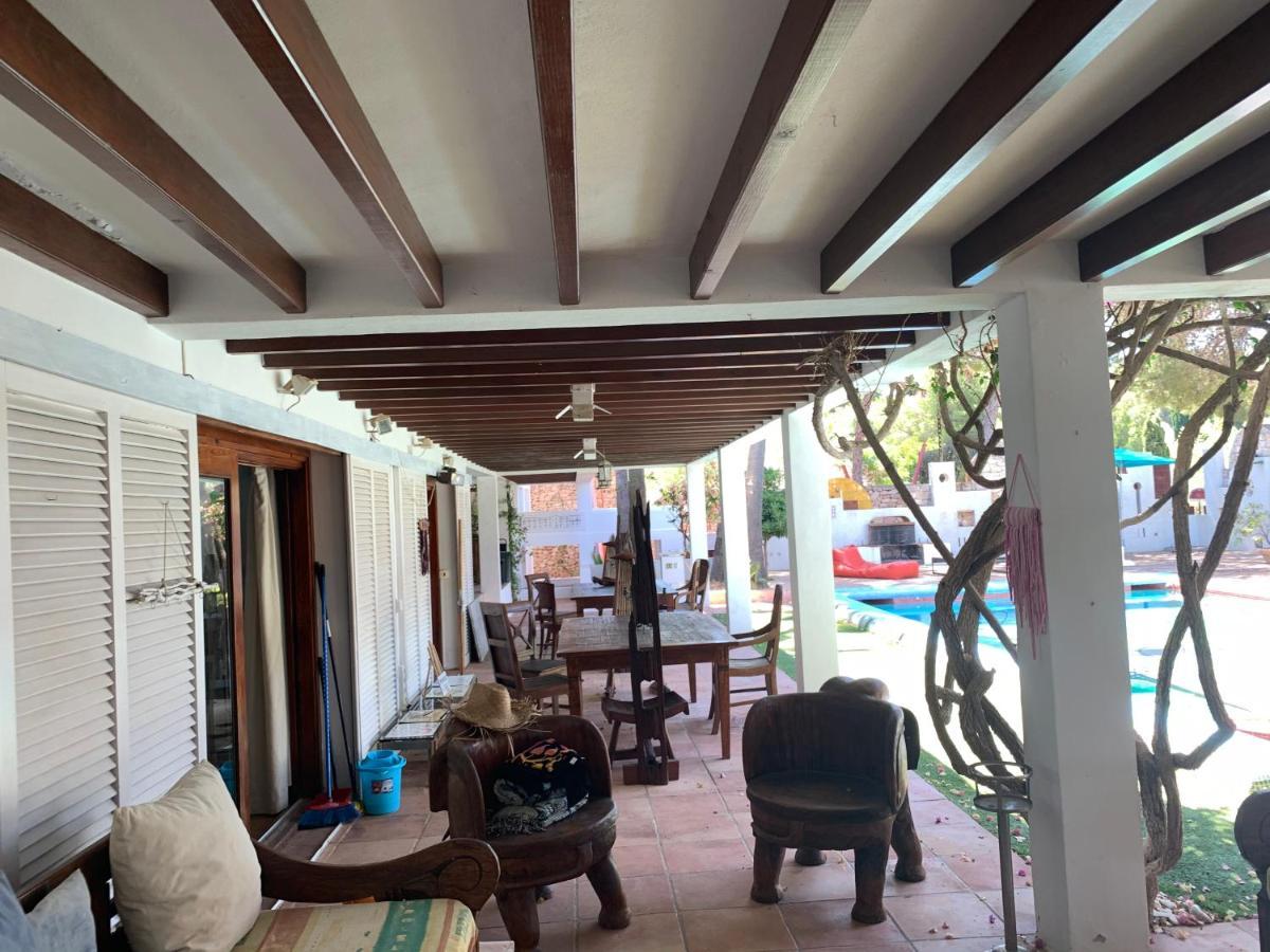 Ibiza Paradise Bed & Breakfast Santa Eularia des Riu Bagian luar foto