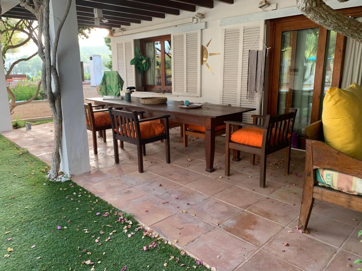 Ibiza Paradise Bed & Breakfast Santa Eularia des Riu Bagian luar foto